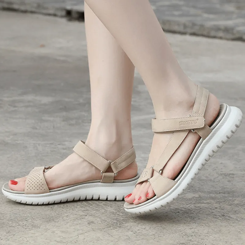 Fashionable Women's Sports Platform Sandals with Adjustable Buckle - SF0983