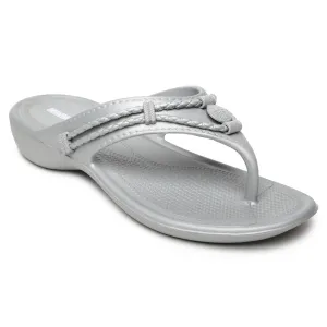 Minnetonka Silverthorne Prism - Womens Sandals