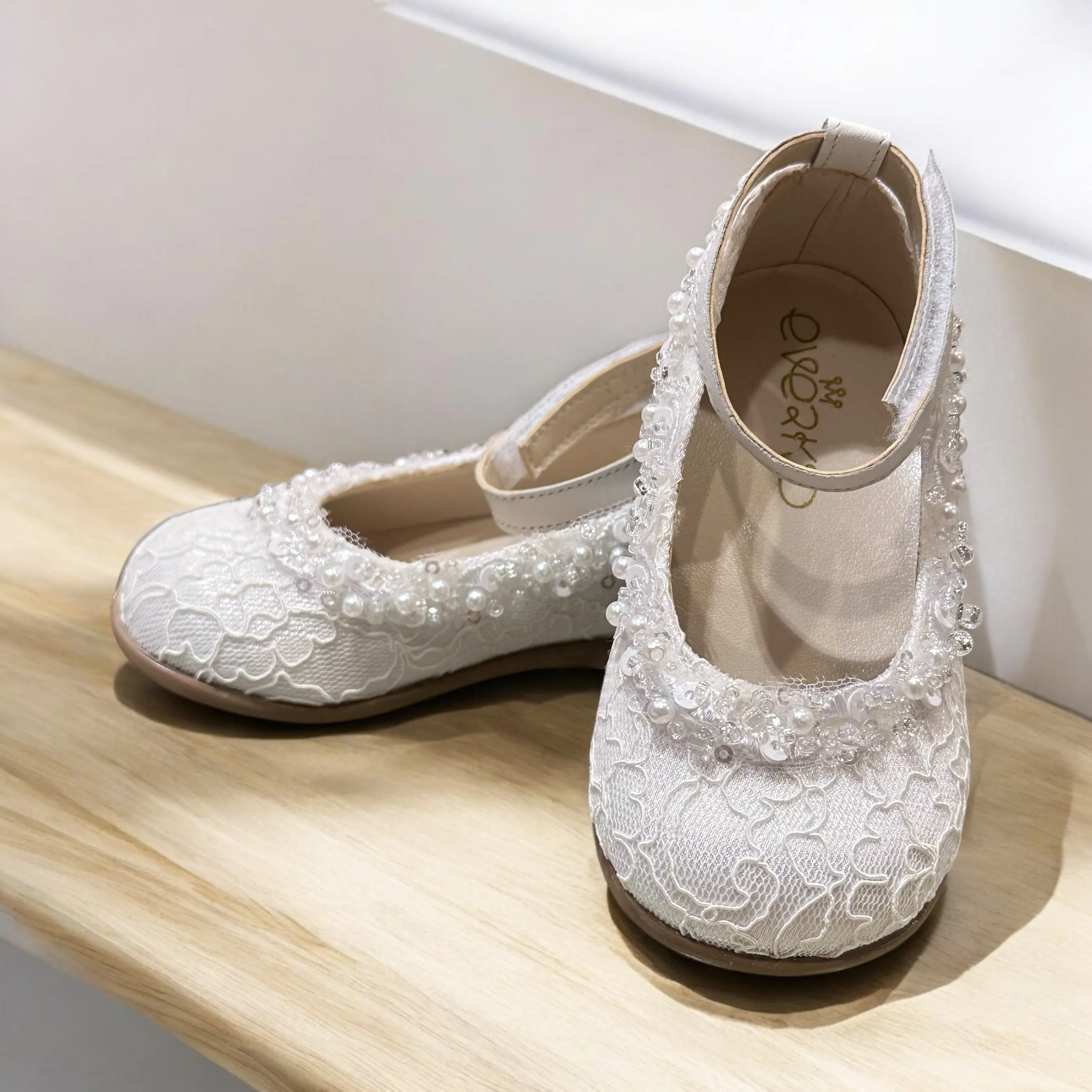 White Lace Ballet Flat