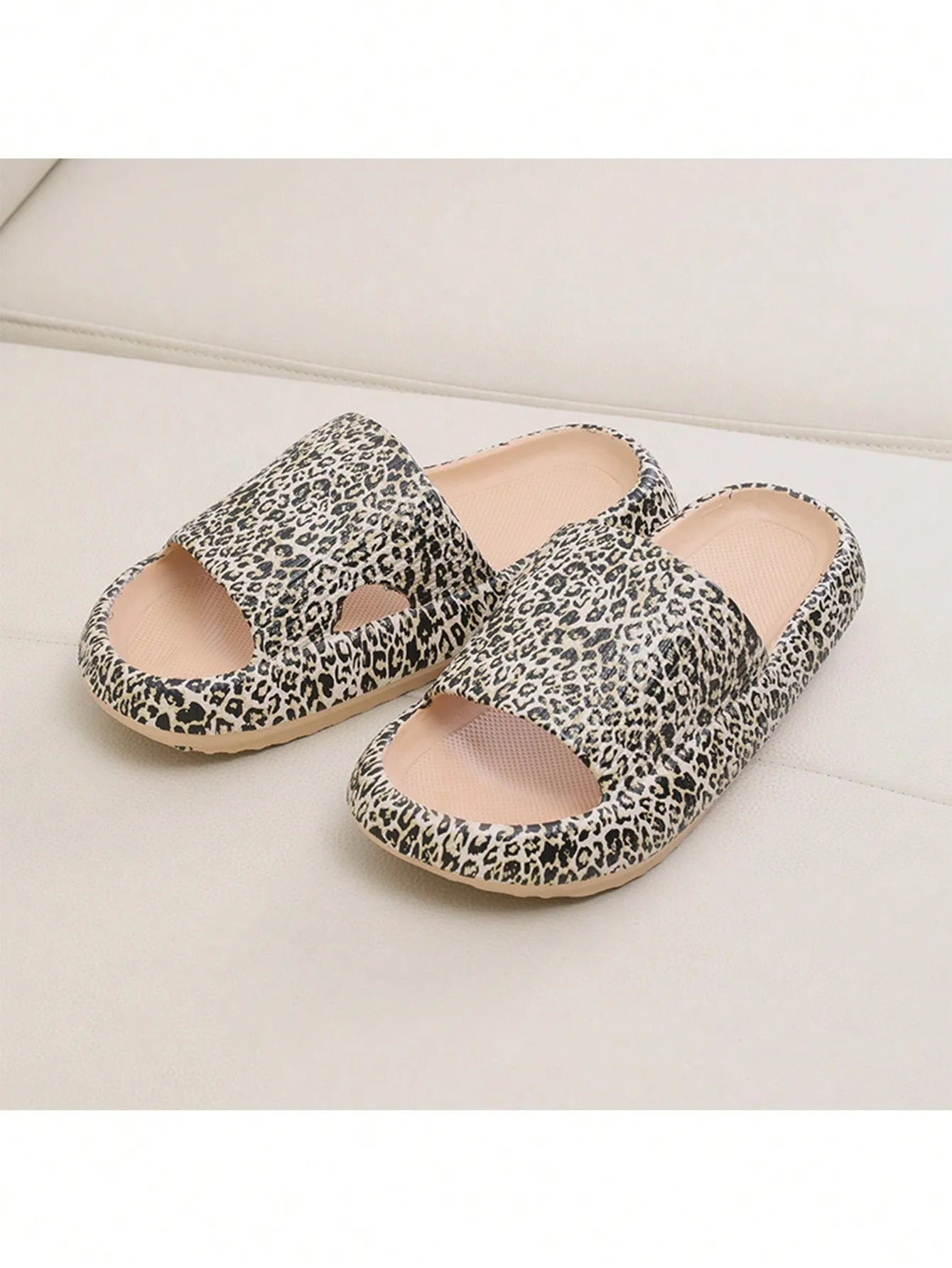 Women Summer New Fashion Leopard Print EVA Flip Flops With High Elasticity, Soft Sole, For Home And Beach